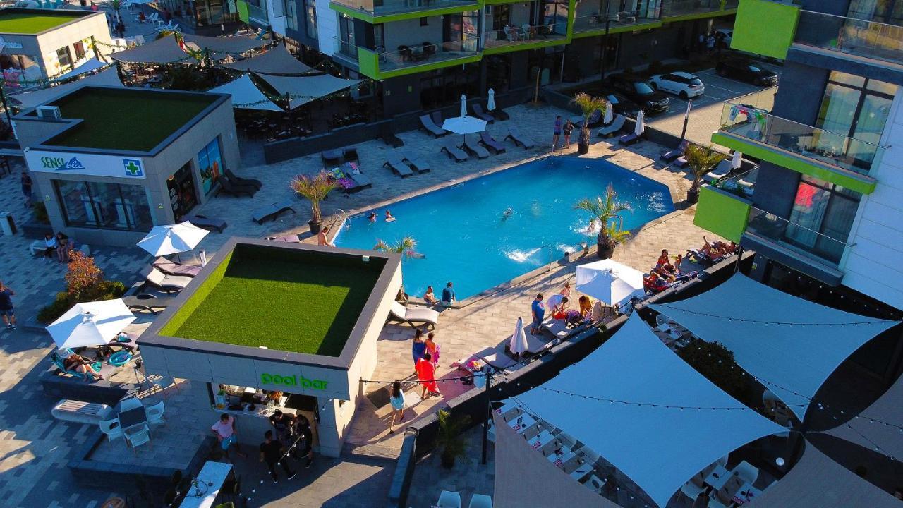 Blue Lagoon Aparthotel Pool & Spa Mamaia Nord Нэводари Экстерьер фото